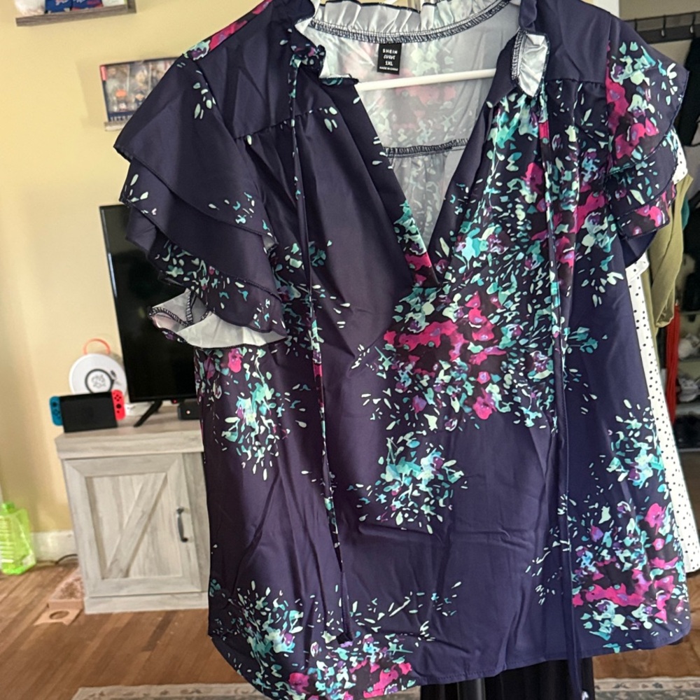 SHEIN Navy Floral Ruffle Blouse